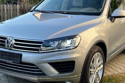VW Touareg 187.980 km 22.950 &euro; Poing 85586