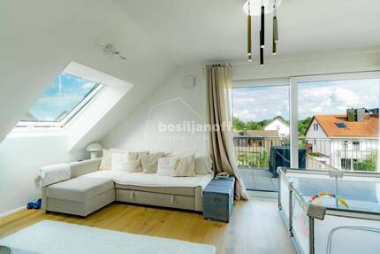 HOCHWERTIGE 3-Zimmer-Dachgeschoßwohnung MIT GROSSEM BALKON IN RUHIGER LAGE