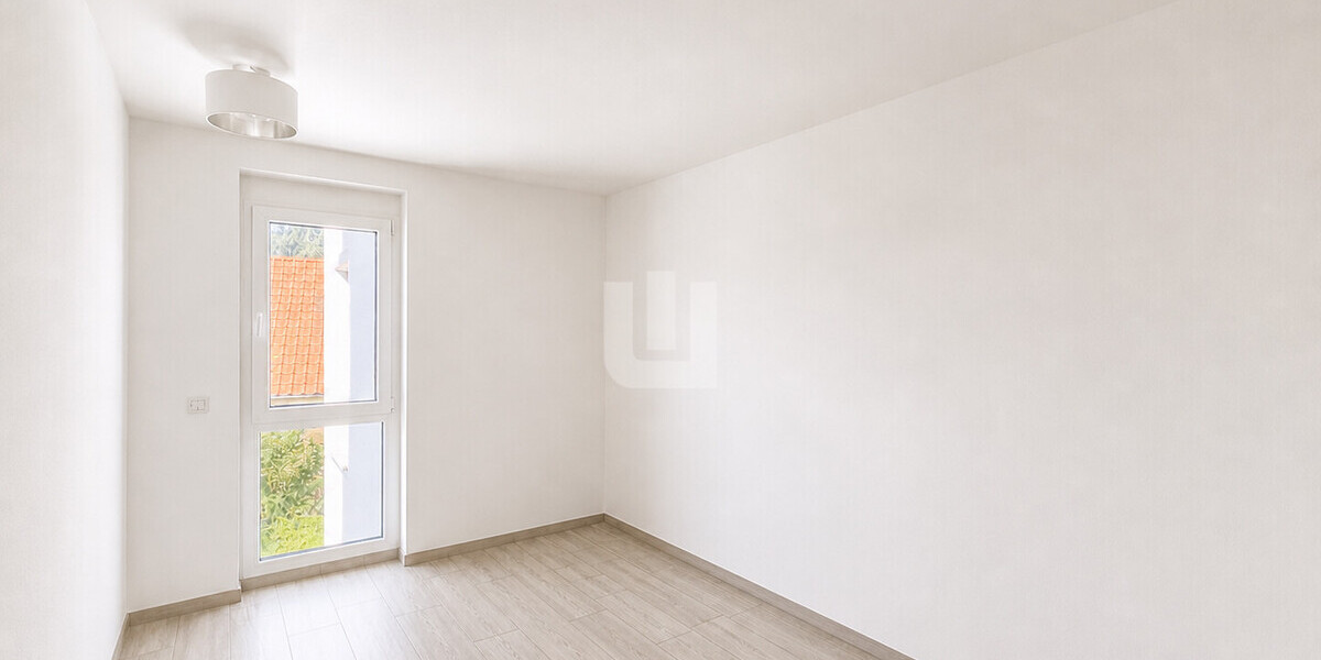 WINDISCH - Traumhafte 2-Zi.-Wohnung mit gehobener Ausstattung und Aufzug in zentraler Lage - Etagenwohnung Gröbenzell | Angebot:26456020