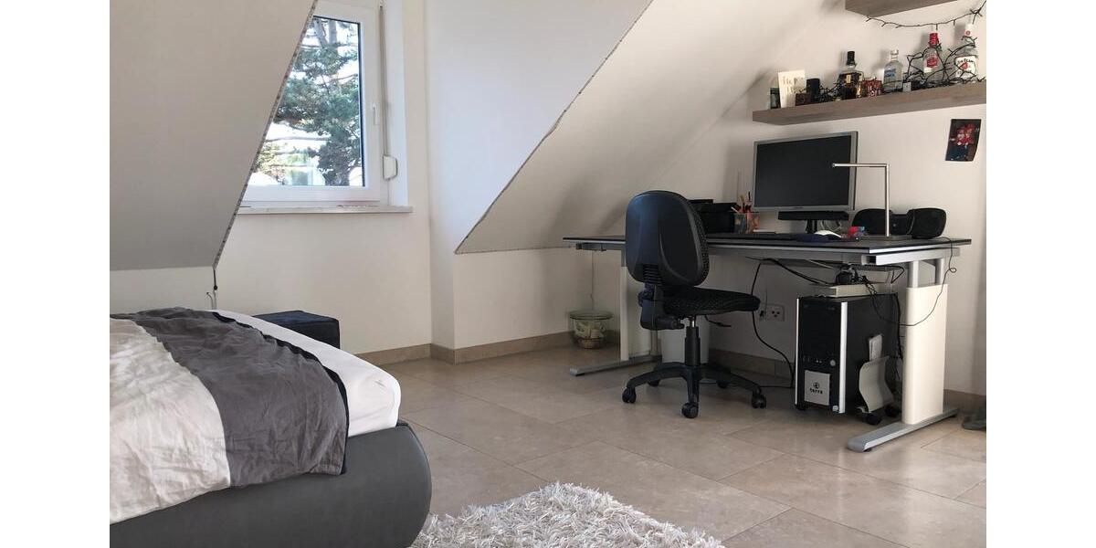Dachgeschoßwohnung München Am Hart - 1 Zimmer, 21 m&sup2;, 500&euro; | Angebot:27592097