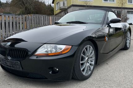 BMW Z4 128.850 km 9.999 € München 81673