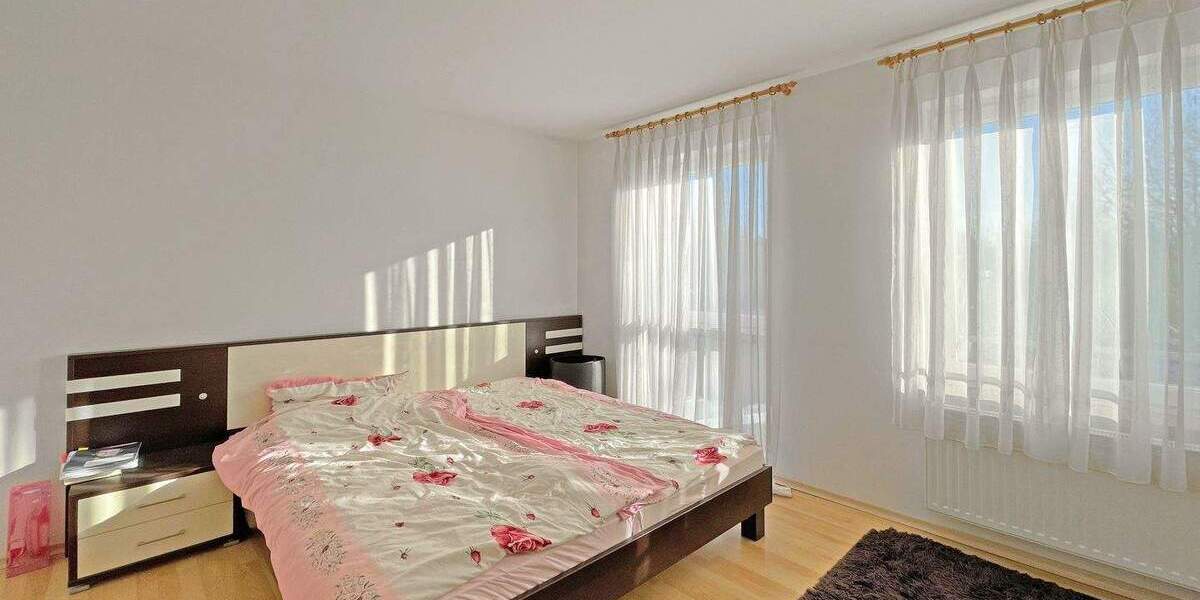 Modernes Reihenmittelhaus in Unterschleißheim 5 zimmer