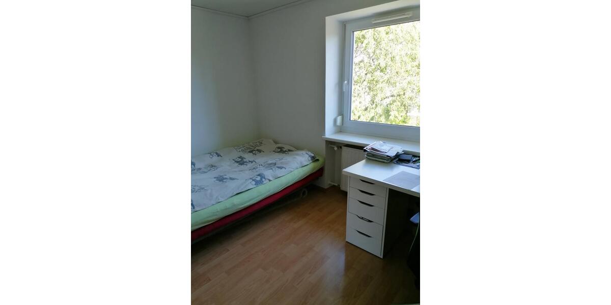 Etagenwohnung Vaterstetten Baldham - 1 Zimmer, 15 m&sup2;, 550&euro; | Angebot:26395878