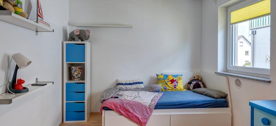 Reihenhaus München Feldmoching-Hasenbergl - 4.5 Zimmer, 140 m&sup2;, 3.200&euro; | Angebot:26338329