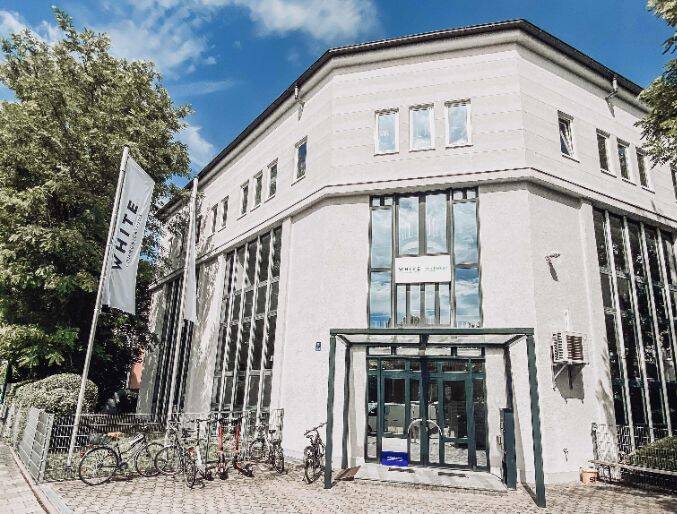Wunderschöne, helle Büros mit Garten, Nähe Werksviertel - All-in-Miete