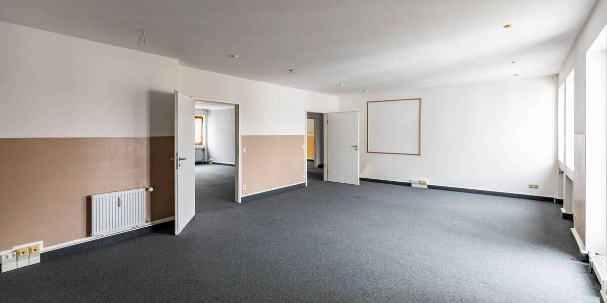 Gewerbeobjekt Haar - 7 Zimmer, 296 m&sup2;, 3.200&euro; | Angebot:23624399