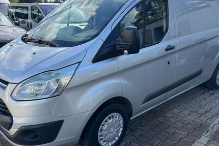 Ford Transit Custom 220.852 km 4.999 &euro; München OT Aubing-Lochhausen-Langwied 81243