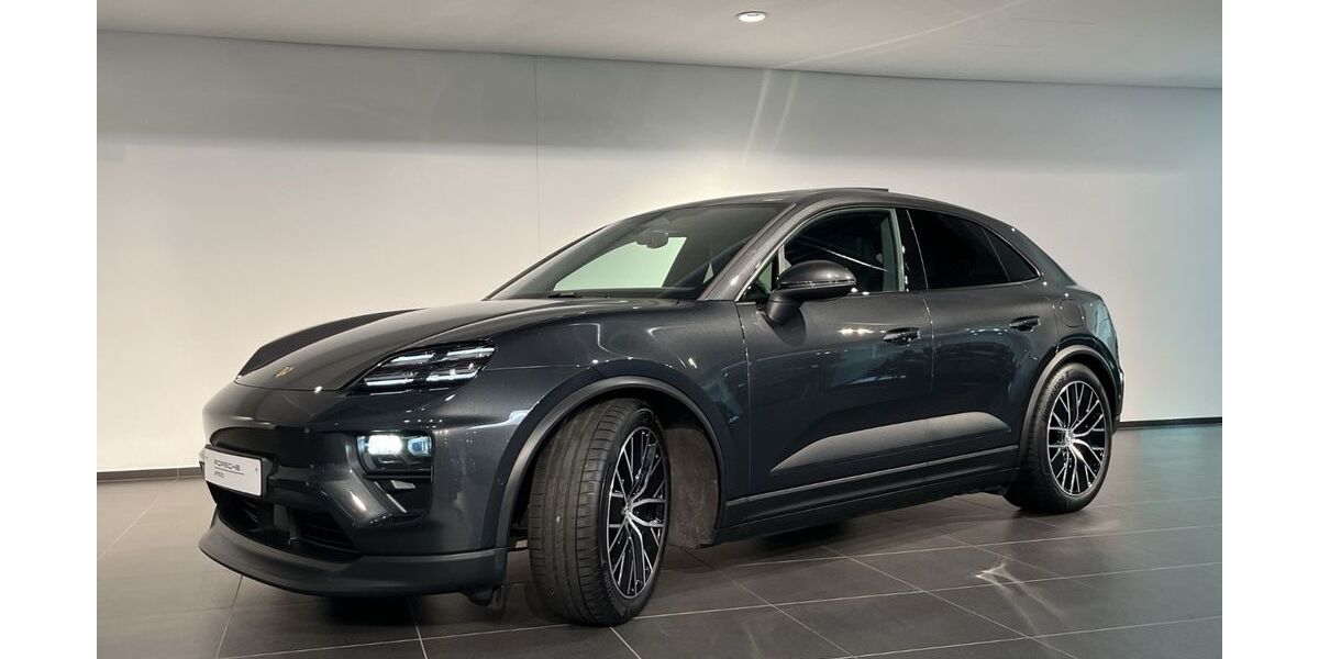 Porsche Macan 11.800 km 83.900 &euro; München 80993