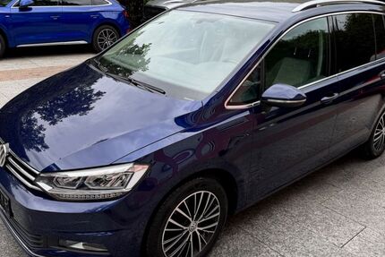 VW Touran 164.000 km 11.980 &euro; München 81827