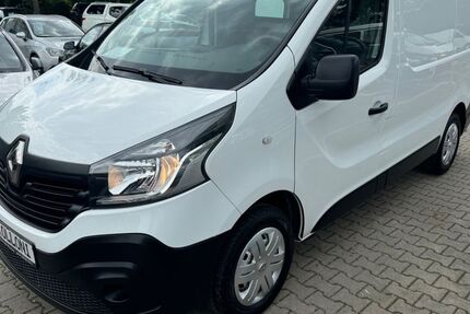 Renault Trafic 147.585 km 10.999 &euro; München OT Aubing-Lochhausen-Langwied 81243