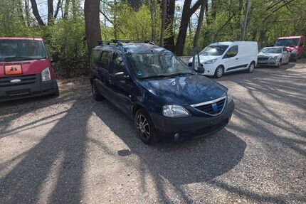 Dacia Logan 292.500 km 1.100 &euro; München 80997