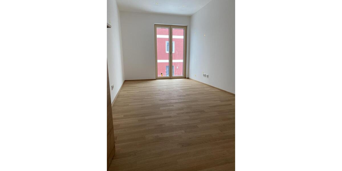 Etagenwohnung Markt Indersdorf - 4 Zimmer, 117 m&sup2;, 1.998&euro; | Angebot:26348736