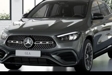 Mercedes-Benz GLA 200 9.900 km 40.900 &euro; München 80636