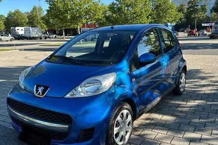 Peugeot 107 193.000 km 2.499 € München 80807