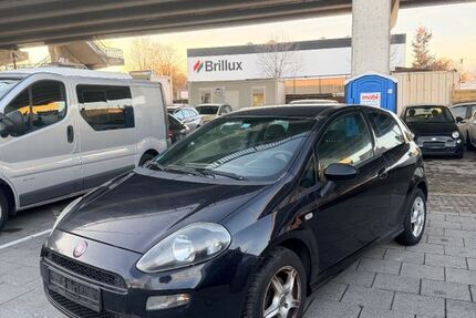 Fiat Punto 196.000 km 1.599 € München 81825