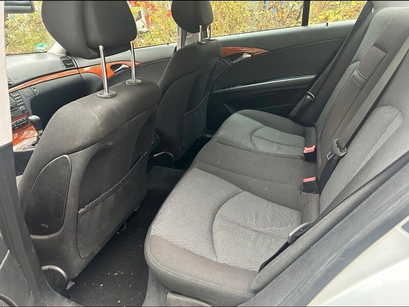 E 200