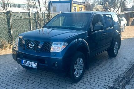 Nissan Pathfinder 310.657 km 4.999 &euro; MÜNCHEN 81243