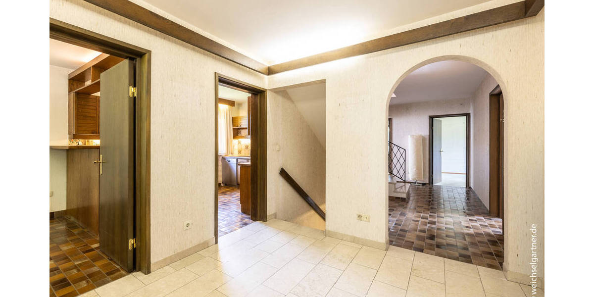 Einfamilienhaus Eichenau - 8 Zimmer, 199 m&sup2;, 1.390.000&euro; | Angebot:25728774