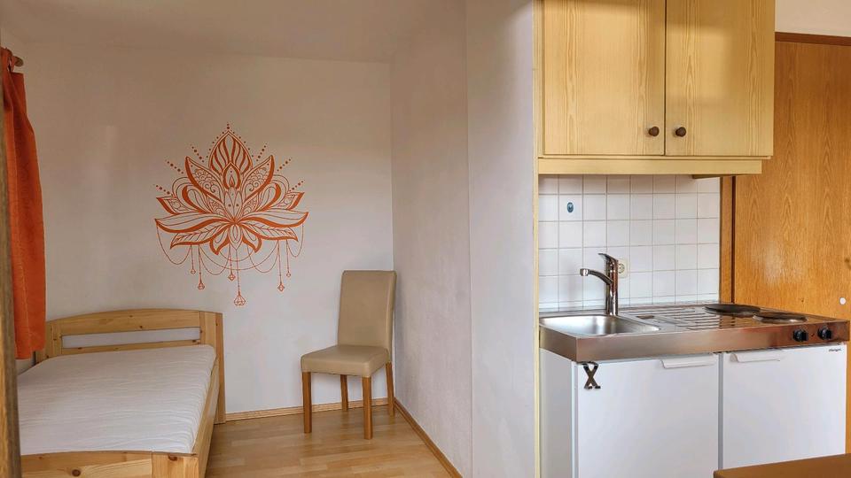 Etagenwohnung Holzkirchen - 1 Zimmer, 20 m&sup2;, 374&euro; | Angebot:26365014