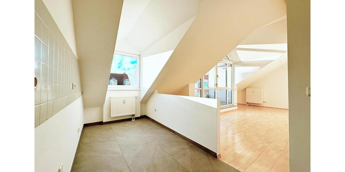 Dachgeschoßwohnung Pliening - 2 Zimmer, 51 m&sup2;, 1.030&euro; | Angebot:26402600