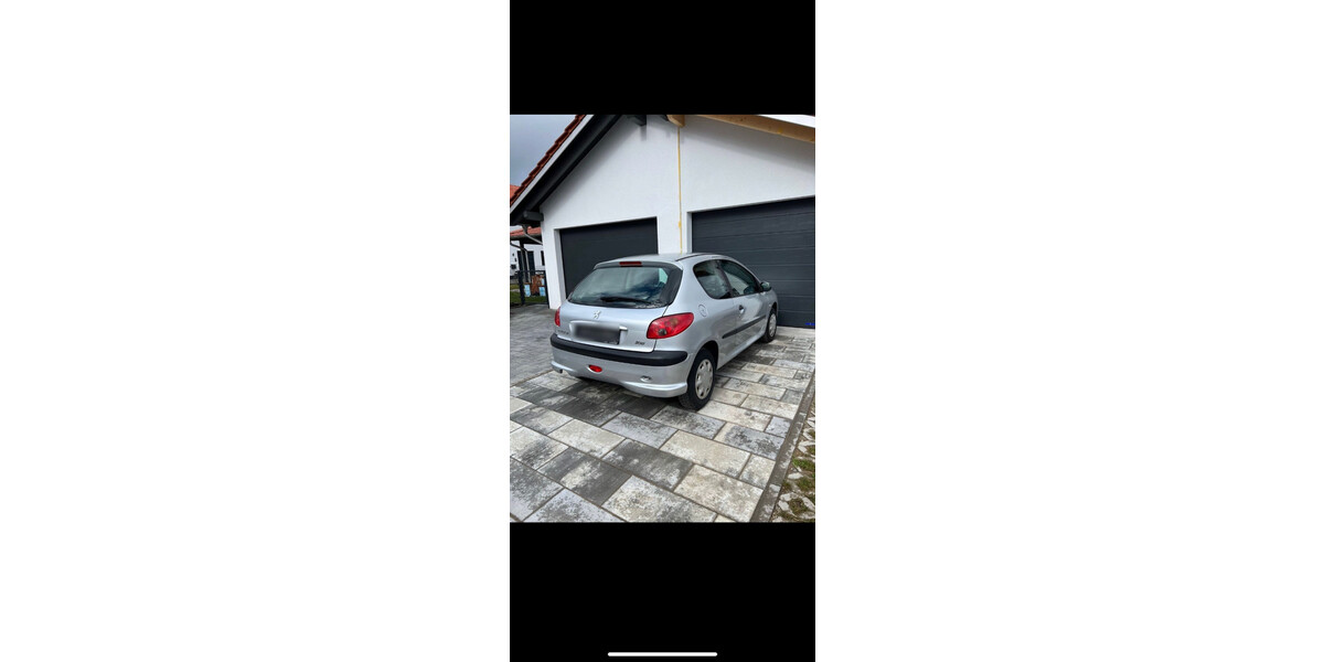 Peugeot 206 95.000 km 3.000 &euro; München 80313
