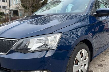 Skoda Fabia 190.000 km 5.500 &euro; Riemerling 85521