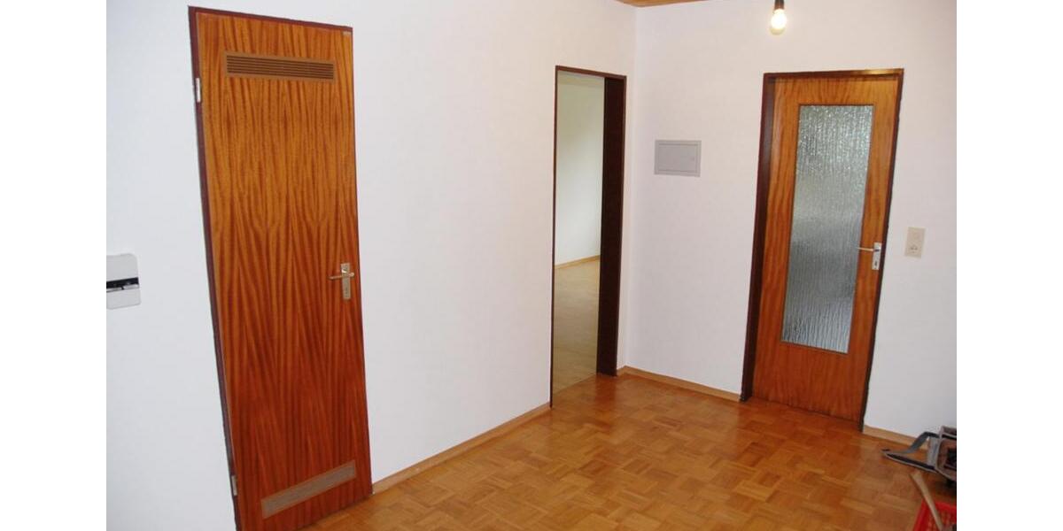 Etagenwohnung Germering - 4 Zimmer, 103 m&sup2;, 1.900&euro; | Angebot:25637767