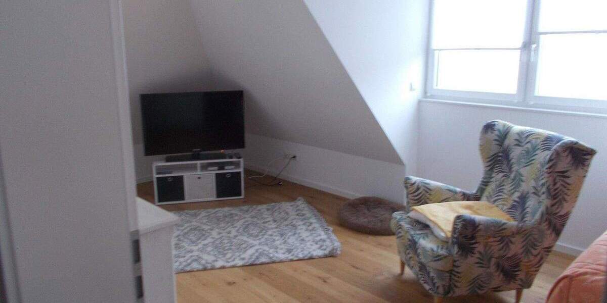 Tolles Walmdach-DHH in Gilching 7 zimmer