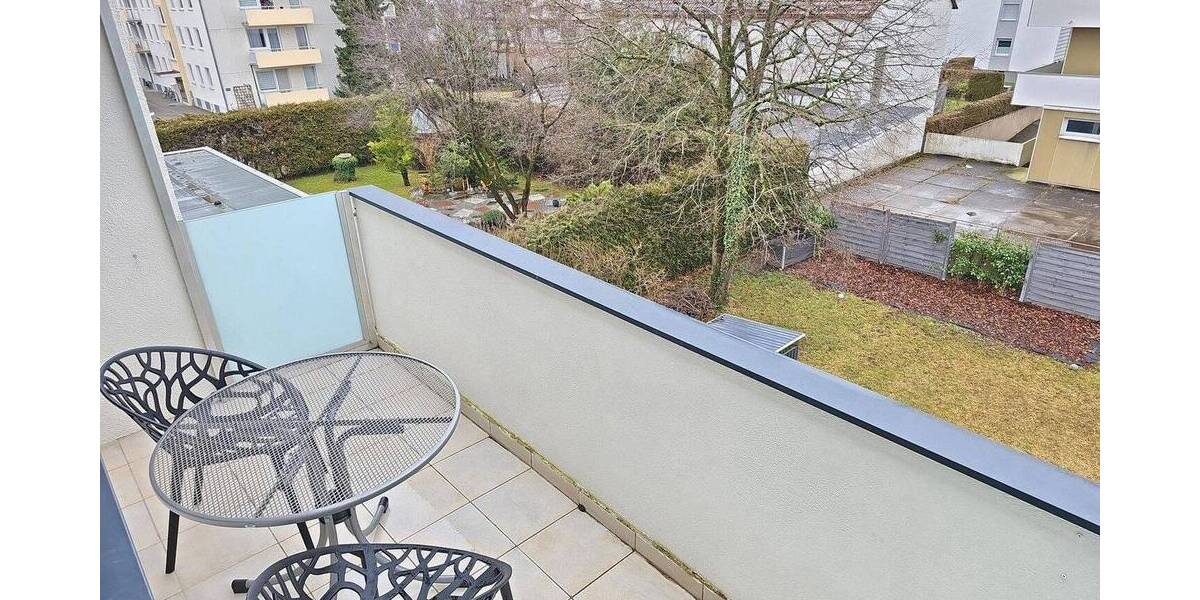 moderne möblierte 4 Zimmer Wohnung in zentraler Lage von Germering 4 zimmer