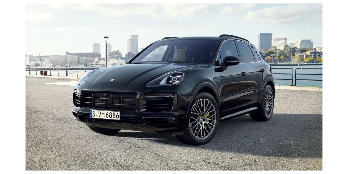 Porsche Cayenne 31.696 km 76.900 &euro; München 81669
