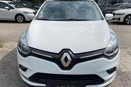 Renault Clio 168.000 km 4.950 &euro; München 81243