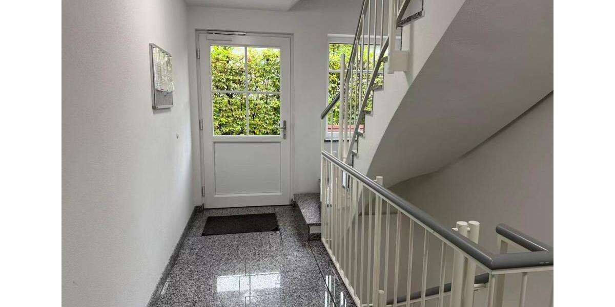 Erdgeschoßwohnung München Moosach - 3 Zimmer, 102 m&sup2;, 869.000&euro; | Angebot:26610818