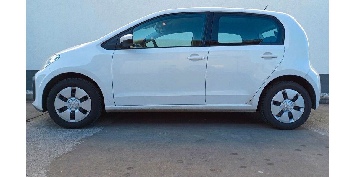 VW up! 29.000 km 11.900 &euro; Maisach 82216