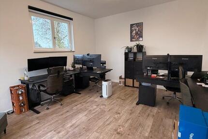 Bürofläche, 75 m2 mit Lager und Büro, ideal für Onlineshop zimmer