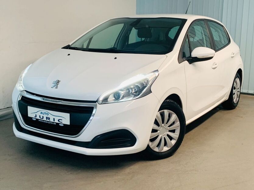 Peugeot 208 121.000 km 8.900 € Geretsried bei München 82538