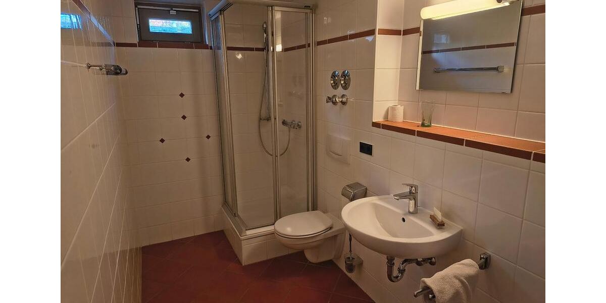 Erdgeschoßwohnung Puchheim - 3 Zimmer, 100 m&sup2;, 520.000&euro; | Angebot:26355390