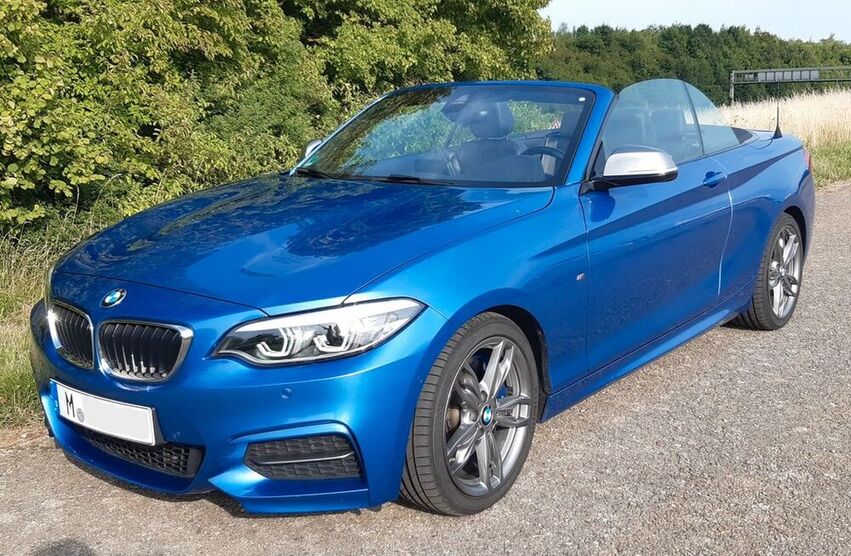 M240i
