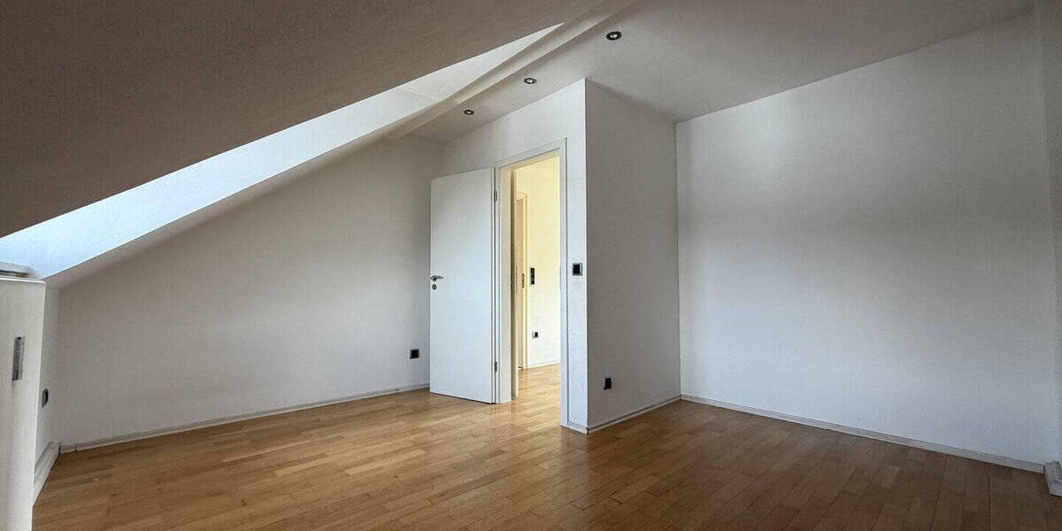 Etagenwohnung Dachau - 3 Zimmer, 70 m&sup2;, 229.000&euro; | Angebot:25996519