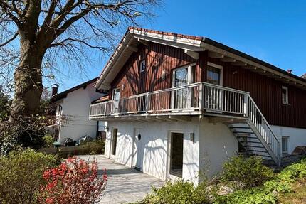 Haus Ebersberg - 5 Zimmer, 140 m&sup2;, 2.600&euro; | Angebot:26072123