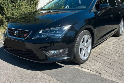 Seat Leon 95.500 km 14.100 &euro; Höhenkirchen 85635