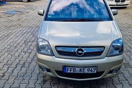 Opel Meriva 125.328 km 3.200 € München 81245