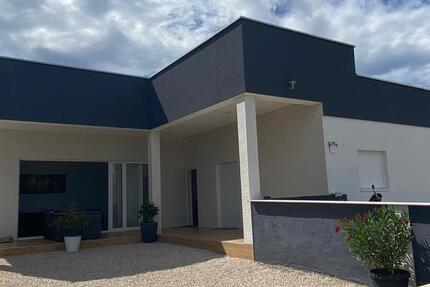 Haus München Feldmoching-Hasenbergl - 4 Zimmer, 170 m&sup2;, 449.000&euro; | Angebot:27109960