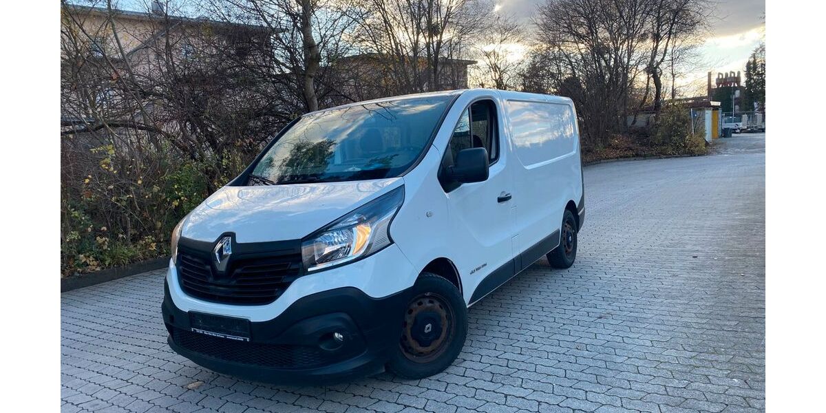 Renault Trafic 209.000 km 5.700 &euro; München 80339
