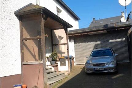 Haus München Allach-Untermenzing - 4 Zimmer, 130 m&sup2;, 120.000&euro; | Angebot:26195727