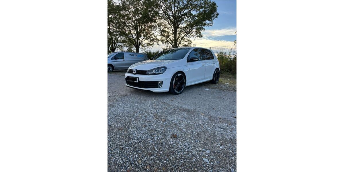 VW Golf 151.000 km 13.300 &euro; München 81739