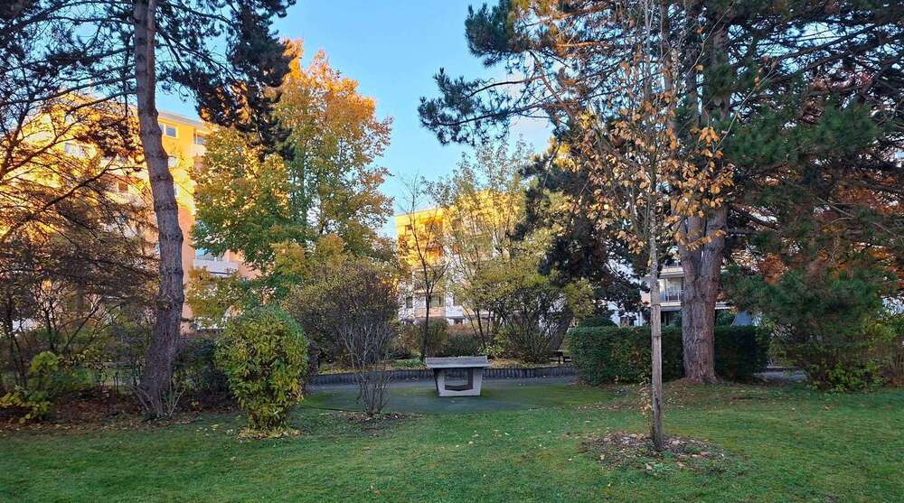 Etagenwohnung München Aubing-Lochhausen-Langwied - 2 Zimmer, 61 m&sup2;, 350.000&euro; | Angebot:24341635