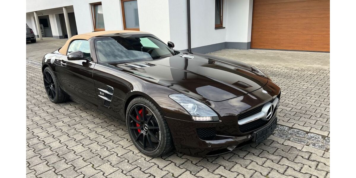 Mercedes-Benz SLS AMG 14.847 km 180.000 &euro; München 81677