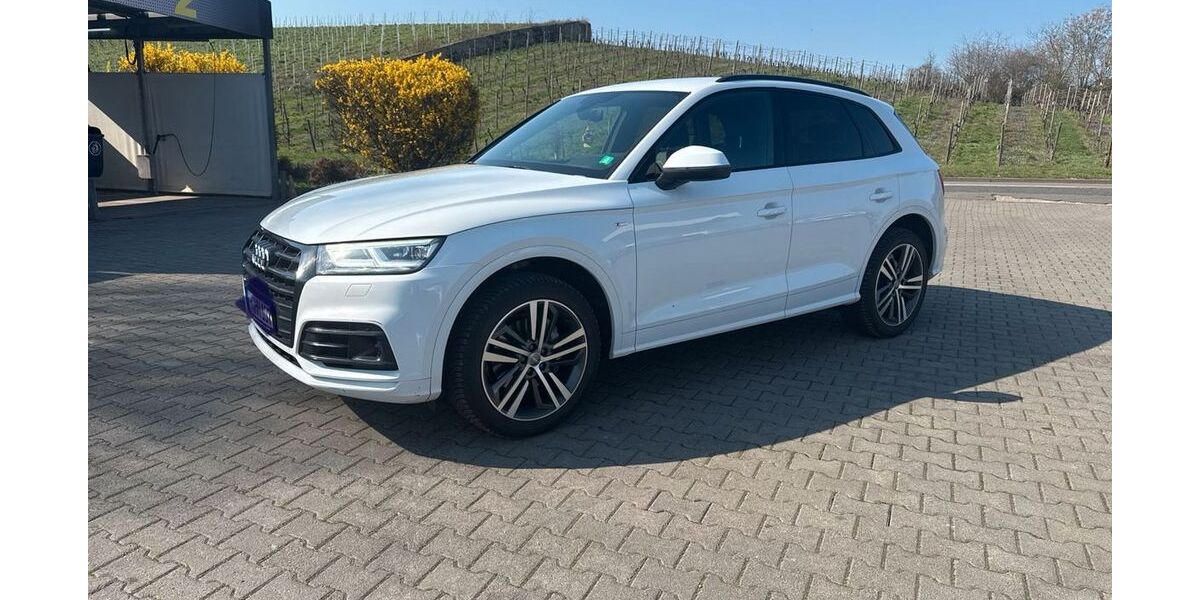 Audi Q5 246.857 km 11.800 &euro; München 81737