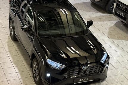 Toyota RAV 4 29.380 km 37.695 &euro; Poing bei München 85586