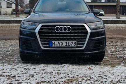Audi Q7 184.000 km 22.900 &euro; München 81371
